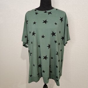 Green With Stars PRINT LONG SHIRT SIZE 4XL EUC